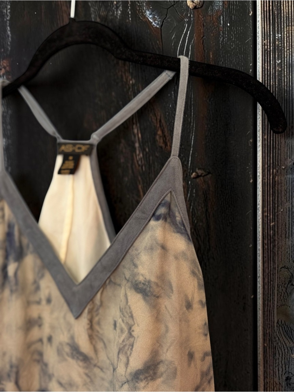 Tie-Dye Satin V-Neck Slip Tank Top - Gray/Cream